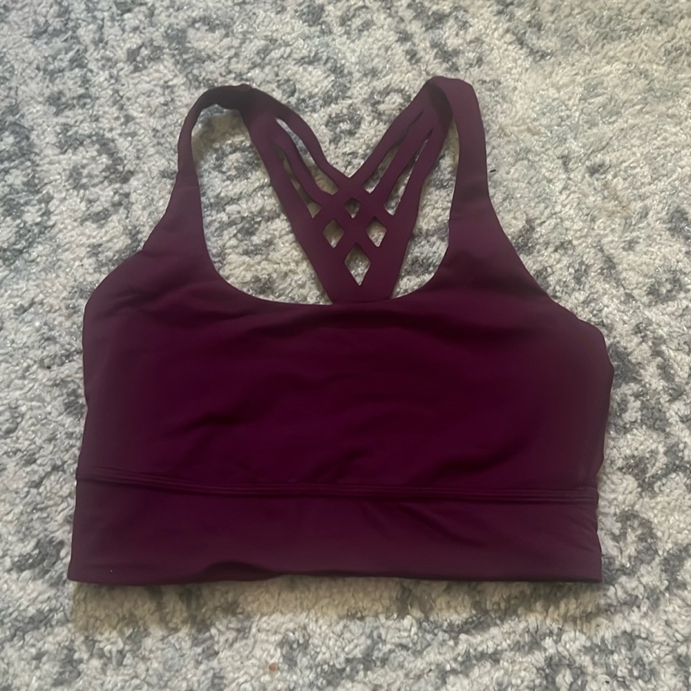 Lululemon sports bra